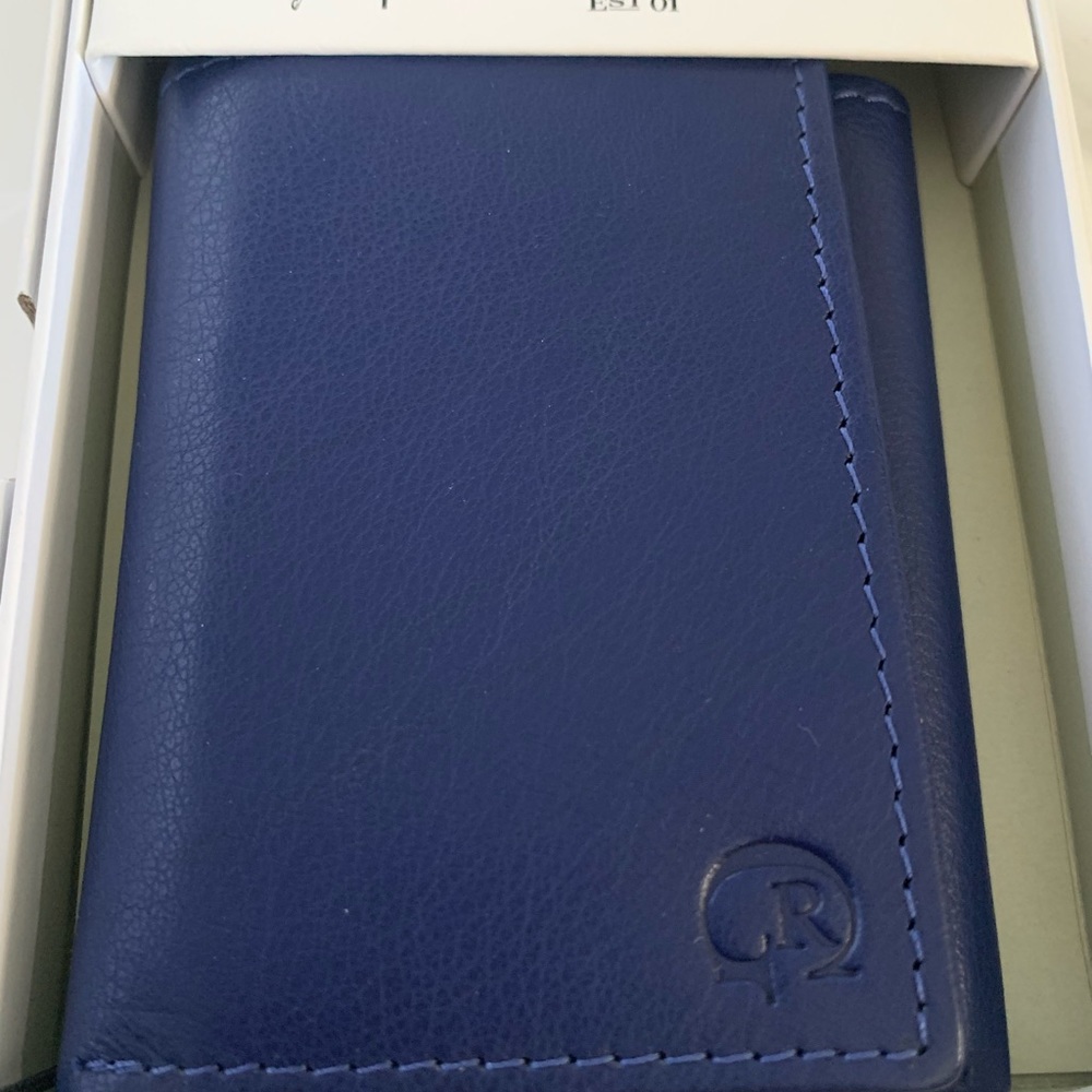 NIB Robert Graham Two Tone TriFold Wallet Blue and Teal